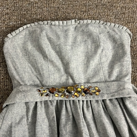 Banana Republic Heather Grey Wool Bustier Dress with Rhinestoned Belt Size 2 - Picture 6 of 7